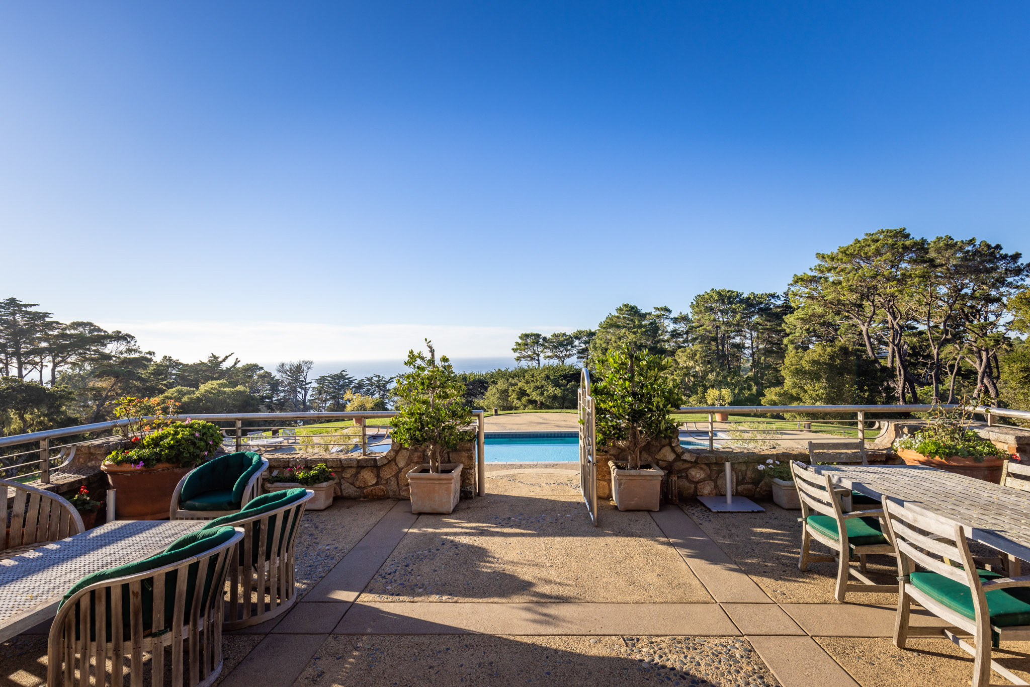 expansive deck